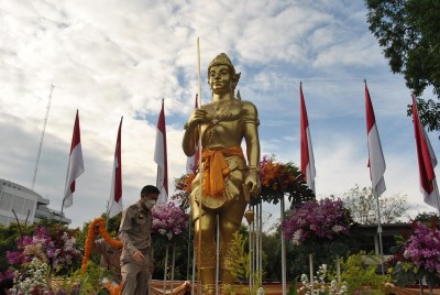 318.jpg