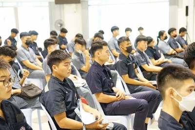 LINE_ALBUM_231007_90.jpg