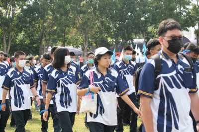 LINE_ALBUM_101066_231010_248.jpg