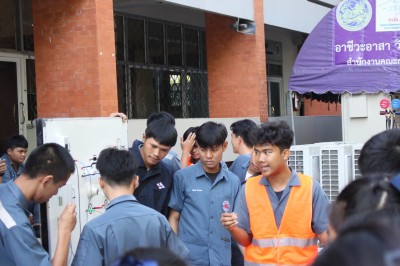 LINE_ALBUM_71266_231207_31.jpg
