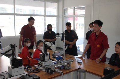 LINE_ALBUM_71266_231207_80.jpg