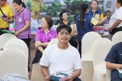 LINE_ALBUM_191167_241119_16.jpg