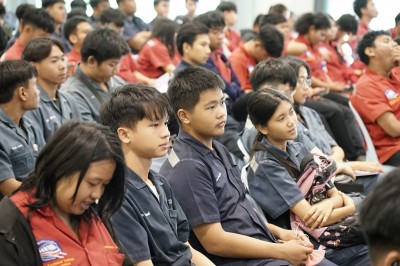 LINE_ALBUM_2024.12.12_241213_43.jpg