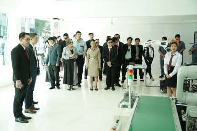 LINE_ALBUM_251267_241225_41.jpg