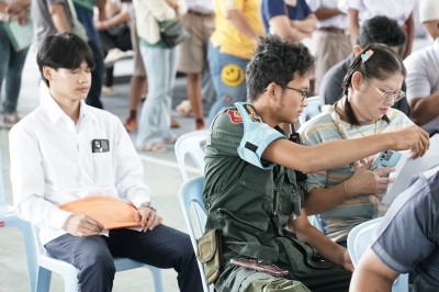 LINE_ALBUM_27468_250427_171.jpg
