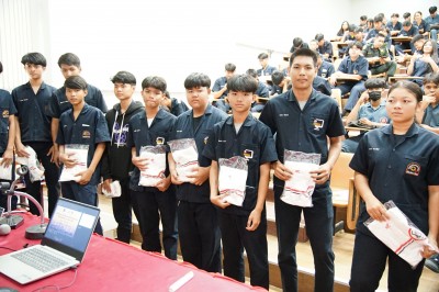 LINE_ALBUM_6555_250813_67.jpeg