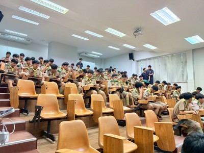LINE_ALBUM_AI 21082568_250822_5.jpg