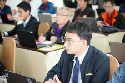 LINE_ALBUM_18968_250922_11.jpg