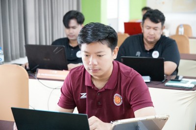 LINE_ALBUM_19968_250922_33.jpg