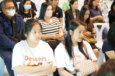 LINE_ALBUM_261068_251026_257.jpg