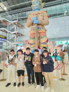 LINE_ALBUM_3262025_250401_28.jpg